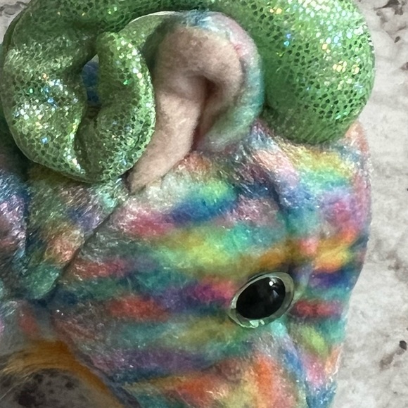 Zodiac the Goat Beanie Babies Collection TY
Beanie baby has been in storage. - Picture 9 of 15